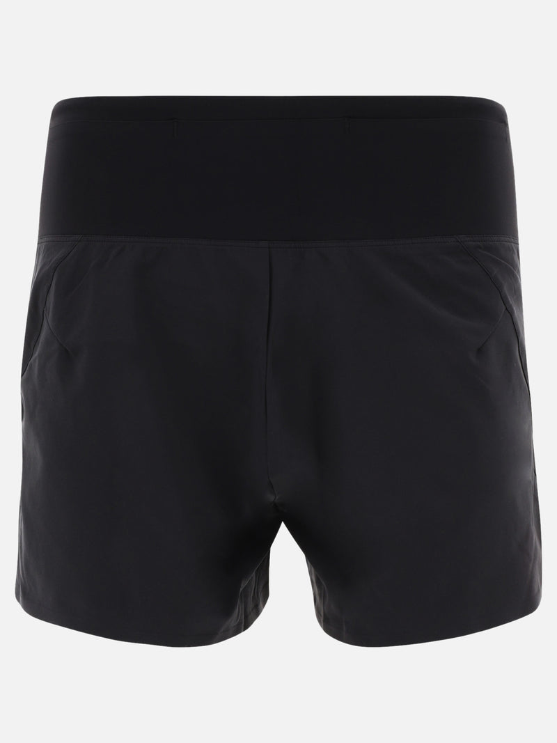 Vietti Arc'teryx Short "Essent Run 3.5"" Economico