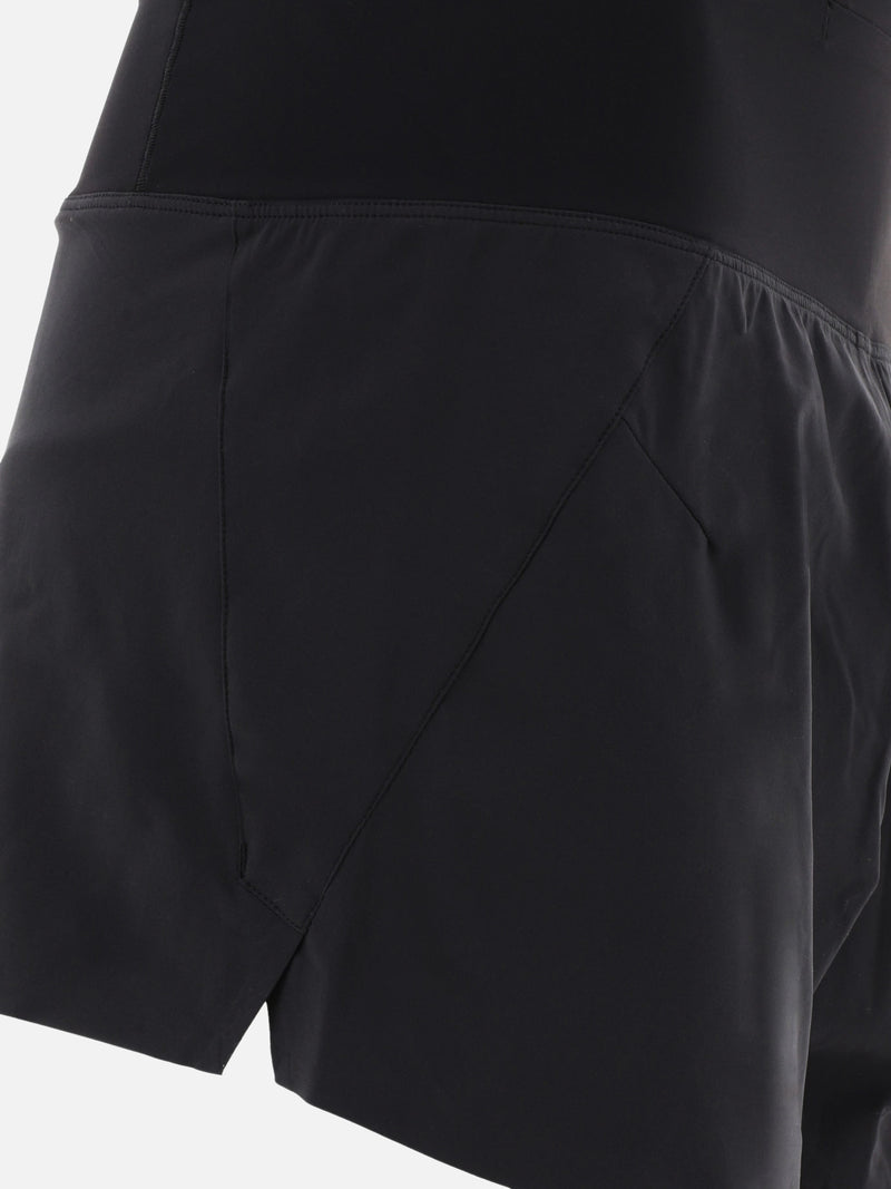 Vietti Arc'teryx Short "Essent Run 3.5"" Economico